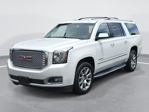 2017 GMC Yukon XL Denali