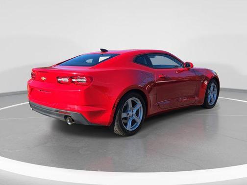 2019 Chevrolet Camaro 2LT