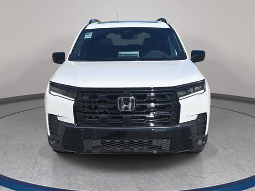 Platinum White Pearl 2026 Honda Pilot Black Edition