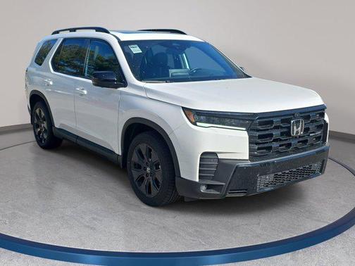 Platinum White Pearl 2026 Honda Pilot Black Edition