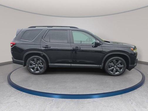 Crystal Black Pearl 2026 Honda Pilot Sport