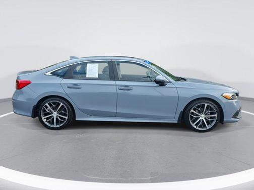 2023 Honda Civic Touring