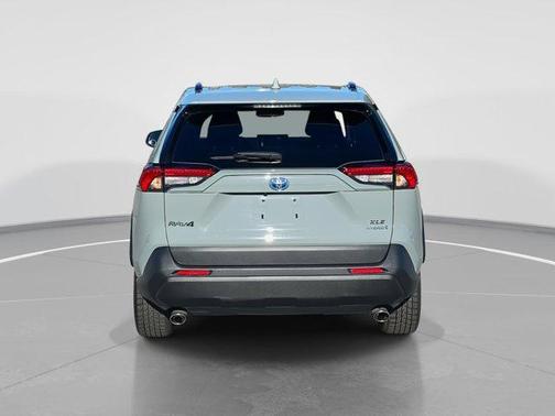2023 Toyota RAV4 Hybrid XLE Premium
