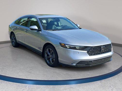 Solar Silver Metallic 2026 Honda Accord Hybrid EX-L