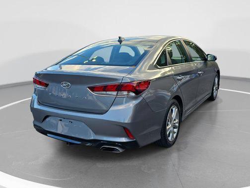2018 Hyundai SONATA SEL