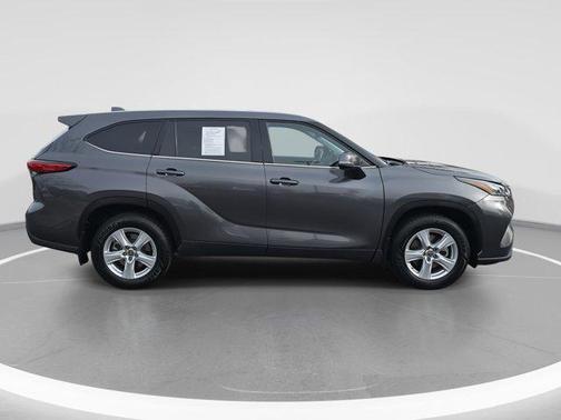 2021 Toyota Highlander L