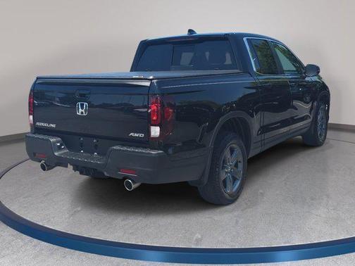 Crystal Black Pearl 2023 Honda Ridgeline RTL