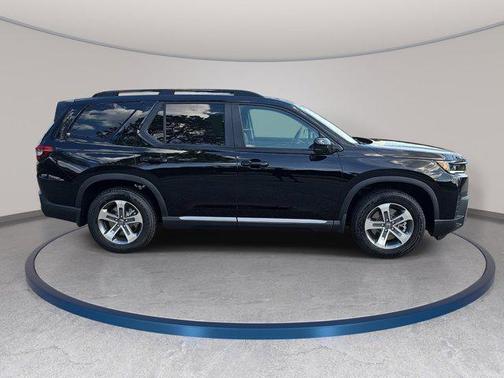 Crystal Black Pearl 2026 Honda Pilot EX-L