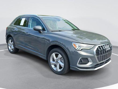 2022 Audi Q3 40 Premium Plus