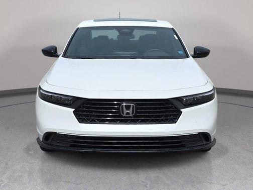 Platinum White Pearl 2026 Honda Accord Hybrid Sport