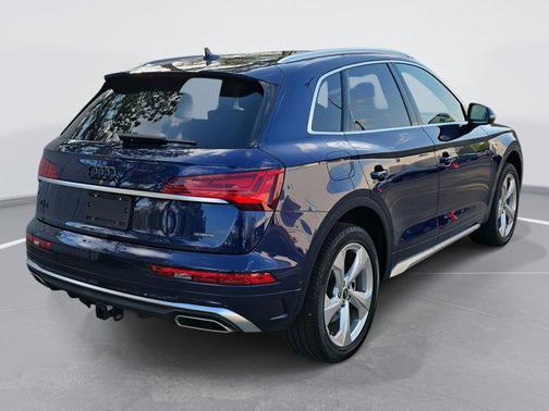 2023 Audi Q5 45 S line Prestige