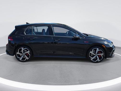 2024 Volkswagen Golf GTI 2.0T SE DSG