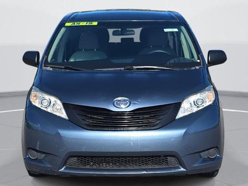 2015 Toyota Sienna L
