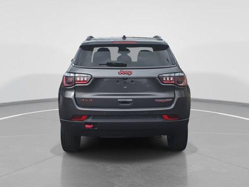 2021 Jeep Compass Trailhawk