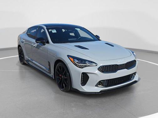 2022 Kia Stinger GT2