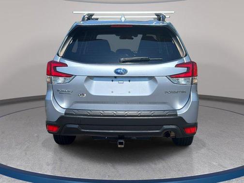 Ice Silver Metallic 2020 Subaru Forester Premium