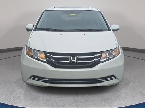 White 2015 Honda Odyssey EX-L