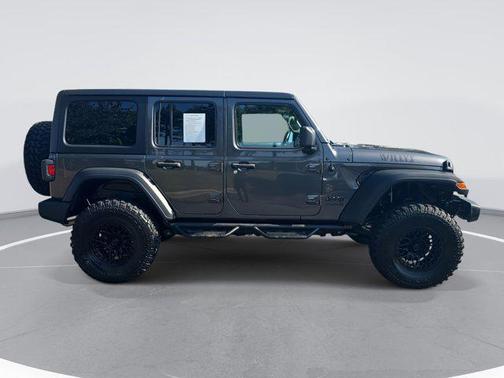 2020 Jeep Wrangler Unlimited Willys 4X4