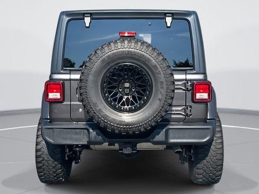 2020 Jeep Wrangler Unlimited Willys 4X4