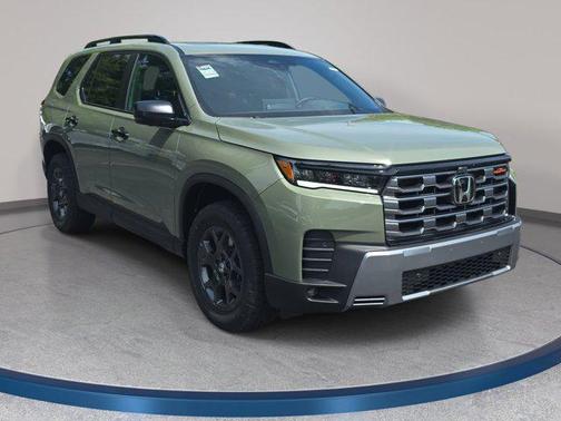 Ash Green Metallic 2026 Honda Pilot TrailSport