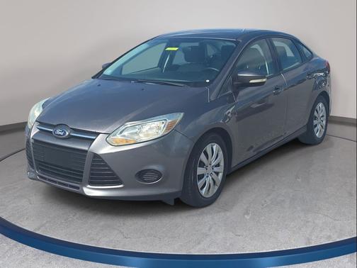 STERLING GRAY METALLIC 2014 Ford Focus SE