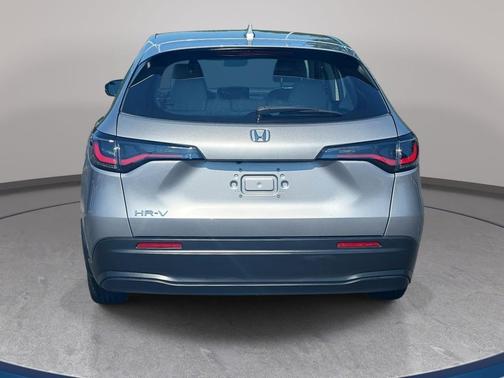 Lunar Silver Metallic 2024 Honda HR-V LX