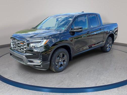 Crystal Black Pearl 2026 Honda Ridgeline TrailSport