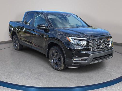 Crystal Black Pearl 2026 Honda Ridgeline TrailSport