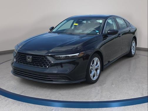 Crystal Black Pearl 2024 Honda Accord LX 1.5T