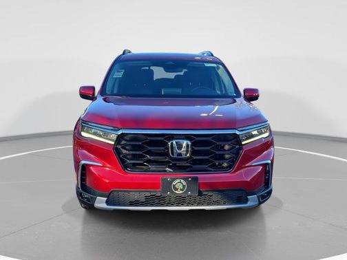 2024 Honda Pilot Touring 8-Passenger