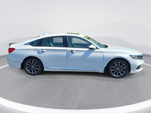 2022 Honda Accord EX-L 1.5T