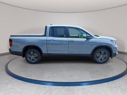 Sonic Gray Pearl 2026 Honda Ridgeline TrailSport