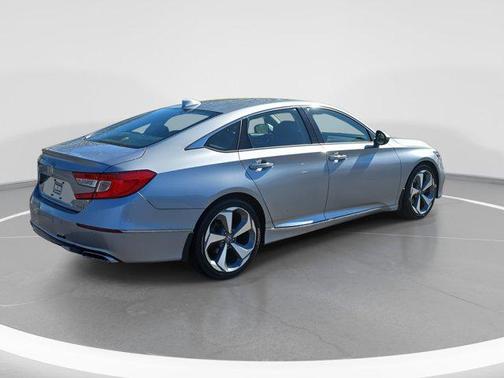 2020 Honda Accord Touring 2.0T