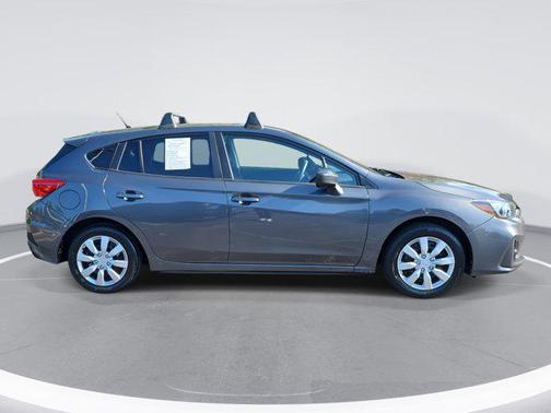 2019 Subaru Impreza 2.0i