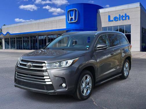 2017 Toyota Highlander Limited