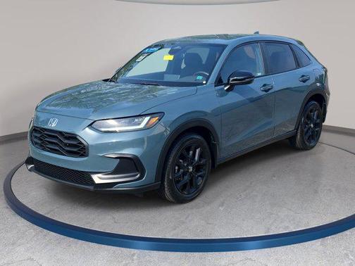 Nordic Forest Pearl 2024 Honda HR-V AWD Sport