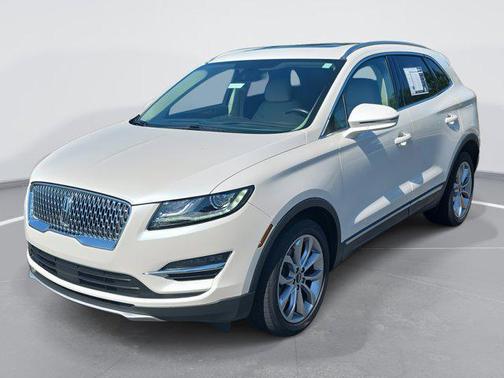 2019 Lincoln MKC Select