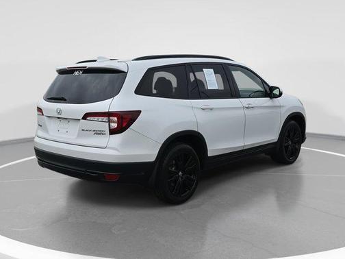 2021 Honda Pilot AWD Black Edition