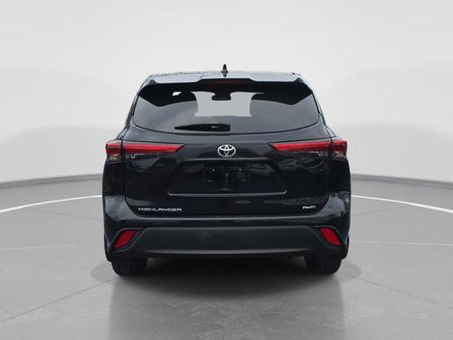 2021 Toyota Highlander L