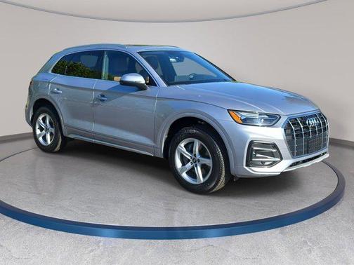 2023 Audi Q5 40 Premium