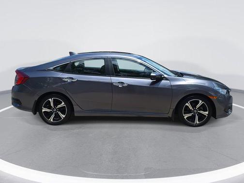 2016 Honda Civic Touring