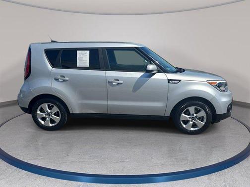 2017 Kia Soul Base
