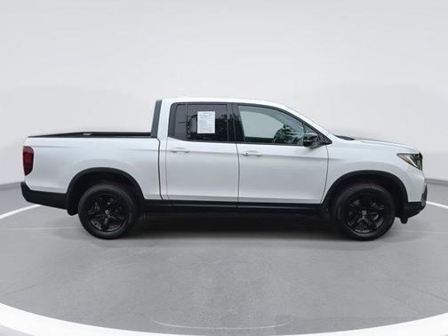 2023 Honda Ridgeline Black