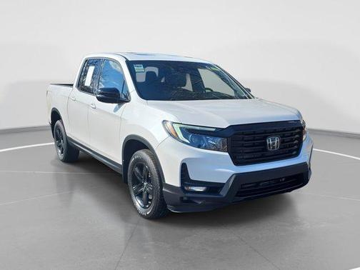 2023 Honda Ridgeline Black
