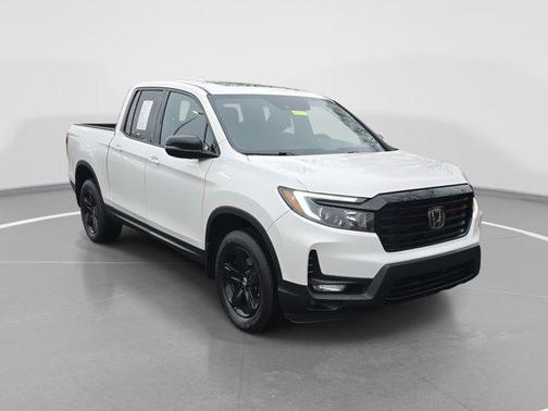 2023 Honda Ridgeline Black
