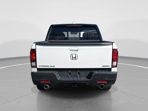 2023 Honda Ridgeline Black