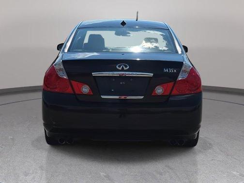 2006 INFINITI M35x Base
