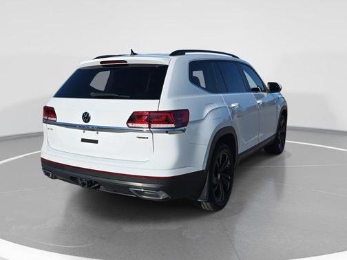 2023 Volkswagen Atlas 3.6L SE w/Technology