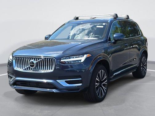 2023 Volvo XC90 Recharge Plug-In Hybrid T8 Core Bright Theme