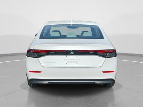 2025 Honda Accord LX 1.5T